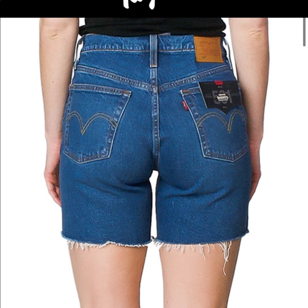 Levi's 501 high Rise Mid Thigh Shorts 🎀 - Picture 11 of 13